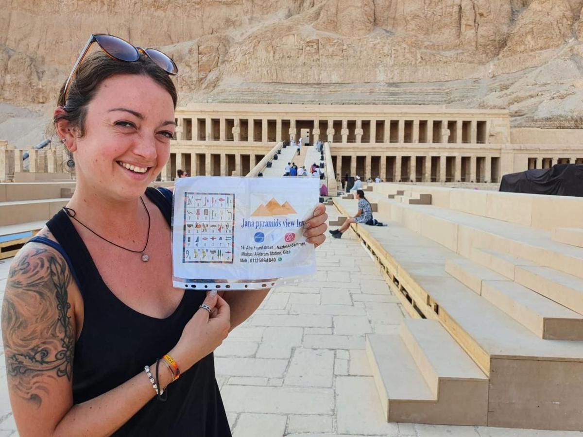 Jana Pyramids View In 3 Bed and Breakfast Kafret el-Gabal Exteriör bild