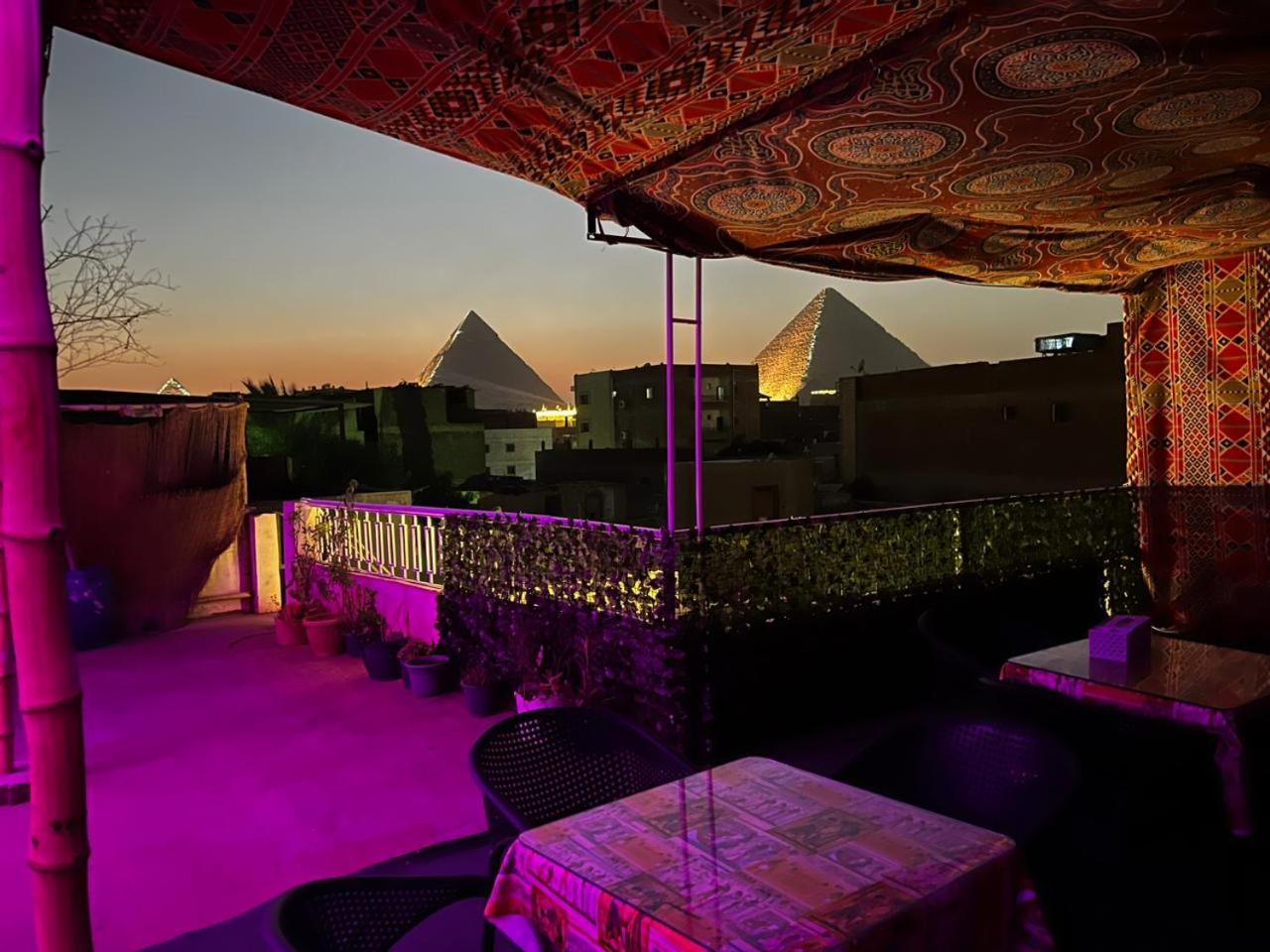 Jana Pyramids View In 3 Bed and Breakfast Kafret el-Gabal Exteriör bild