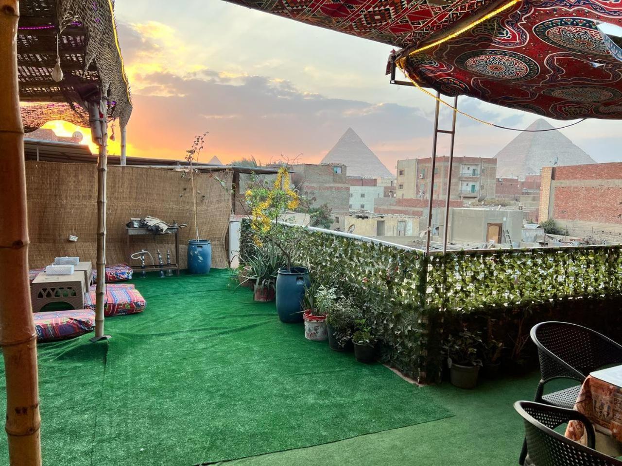 Jana Pyramids View In 3 Bed and Breakfast Kafret el-Gabal Exteriör bild